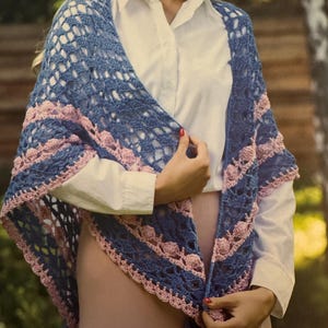 Triangle Shawl, Crochet Shawl DIGITAL DOWNLOAD, crocheting shawl PDF, Crochet Project Shawl