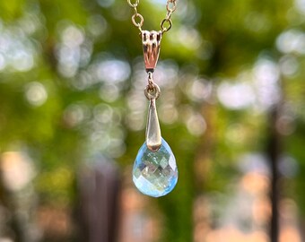 Massiv Gold Himmelblau Topas Halskette, Dezember Geburtsstein, Blauer Tropfen Anhänger, Gold Filled Kette, Blauer Schmuck, Geschenk für Muttertag