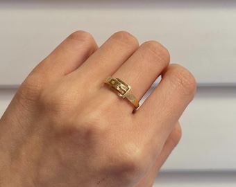 Vintage Italian 14k Buckle Ring US 6.25
