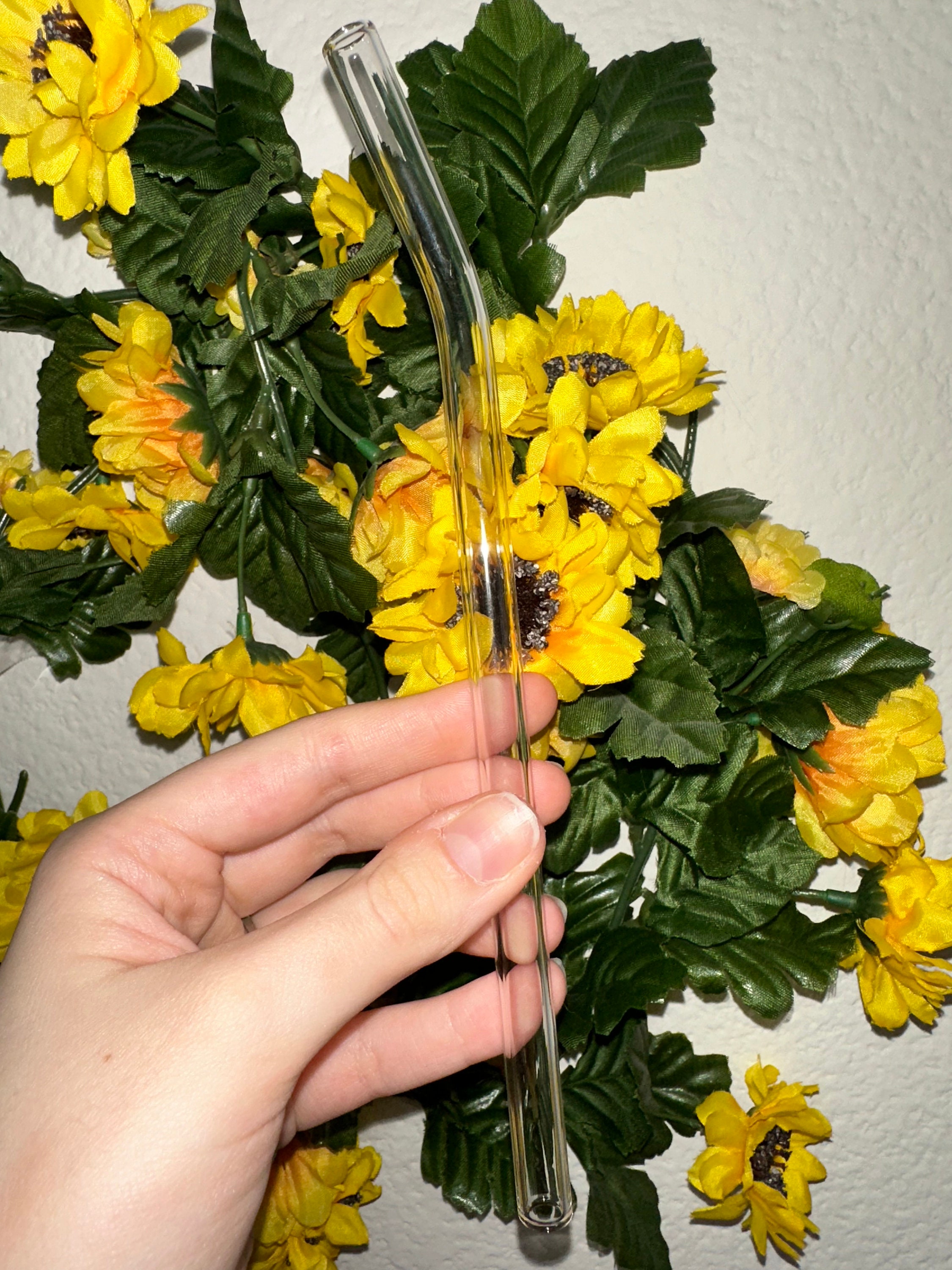 Glass Straw With A Hook – Decals And Daydreams