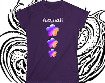 Hawaii hibiscus flower soft cotton t-shirt/Hawaii graphic shirt/short sleeve slim fit crew neck/Women travel Hawaii tee/gift for her