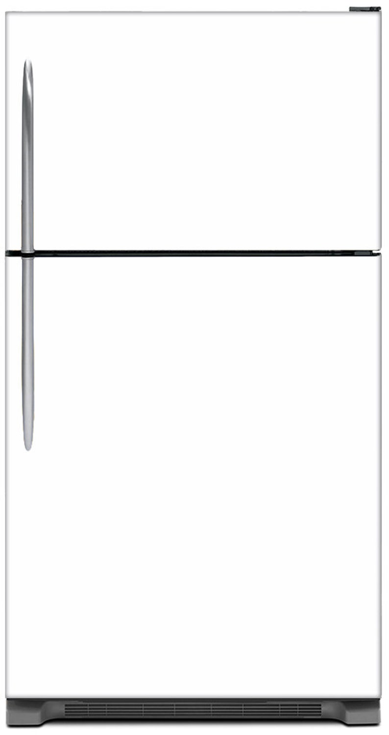 Pode incluir: Um refrigerador branco com um congelador na parte superior e uma al&ccedil;a prateada.