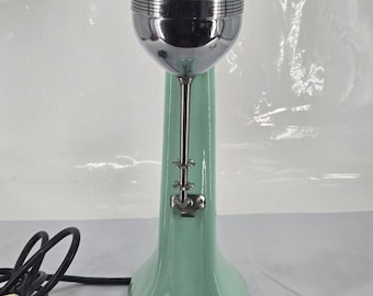 Batidora de malta Oster Mod 40 vintage color verde jade para batidos y leches... Sin vaso