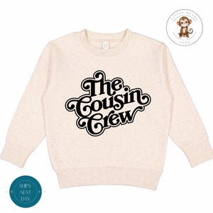 Bluza dziecięca Cousin Crew Retro | Dopasowana koszulka dziecięca Cousins | Rodzinny Cousin Baby Onesie®