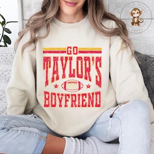 Go Taylors Boyfriend Womens Shirt | Girly Football Sweatshirt | Sunday Football | Gift for Her