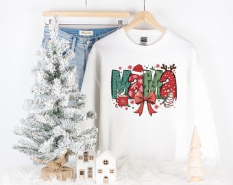 Mama Christmas Holiday Sweatshirt | Mama Cute Christmas Tshirt | Cute Trendy Youth through Adult Sweatshirt