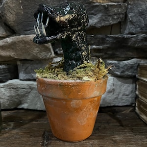 Potted Pete -Halloween Prop