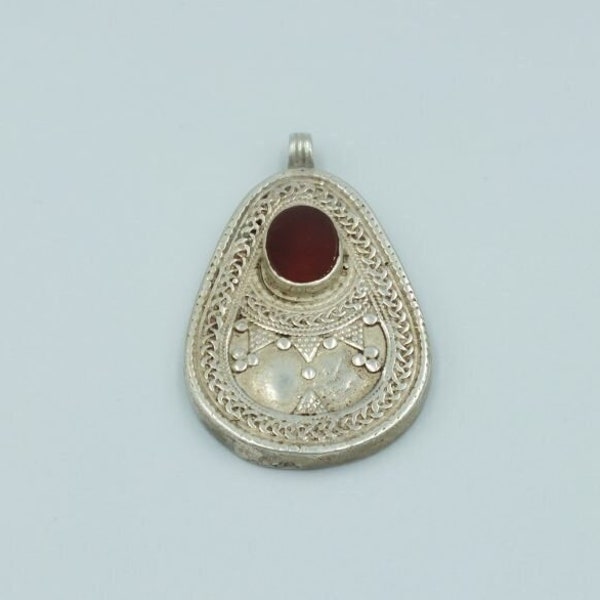 Traditional Sİlver Carnelian Turkmen Necklace,Silver Tribal necklace,Authentic Necklace,Afghani Jewelry,Kuchi Jewelry,Carnelian Pendant