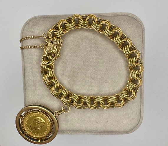 18k Yellow Gold Vintage Link Bracelet - image 9