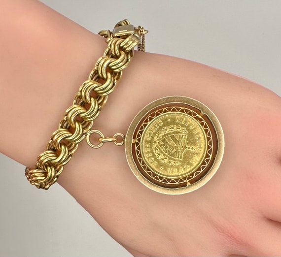 18k Yellow Gold Vintage Link Bracelet - image 1
