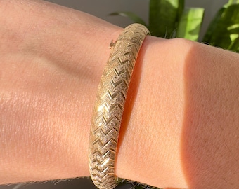 Bransoleta vintage z 14-karatowego żółtego złota o teksturze 8,2 mm