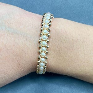 Vintage 14k Yellow Gold Pearl Bracelet