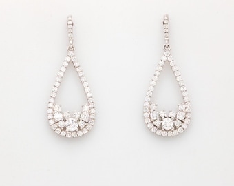 14k White Gold Dangling Diamond Earrings 1.25ctw