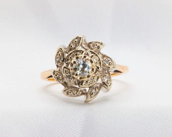 Vintage Diamond Wreath Cocktail Ring in Two-Tone 14K Gold