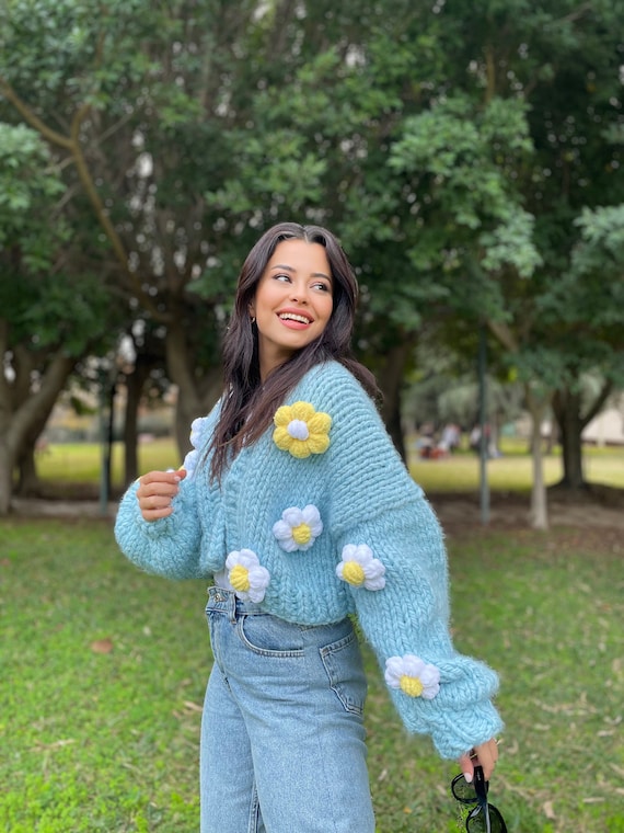Chunky Daisy Knit Cardigan,wool Cardigan, Hand Knit Chunky Chunky Daisy Knit Cardigan,wool Cardigan, Hand Knit Chunky