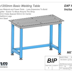 以下が含まれることがあります： 600x1200mmのベーシック溶接テーブルの設計図。穴あき天板と青い脚が特徴です。テーブルには、16mmの穴が50mm間隔で配置され、50x50mmの脚があります。鋼材の厚さは6mmです。「DXF Files Included!」のテキストが含まれています。