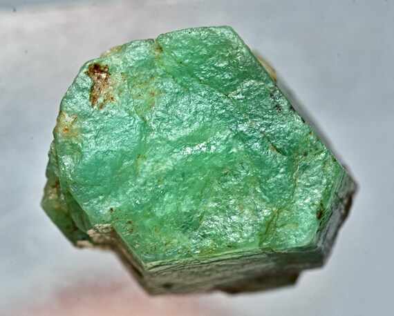 アフガニスタン パンジシール産エメラルド結晶標本 17.40 カラット