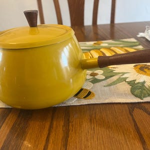 Vintage Fondue Pot