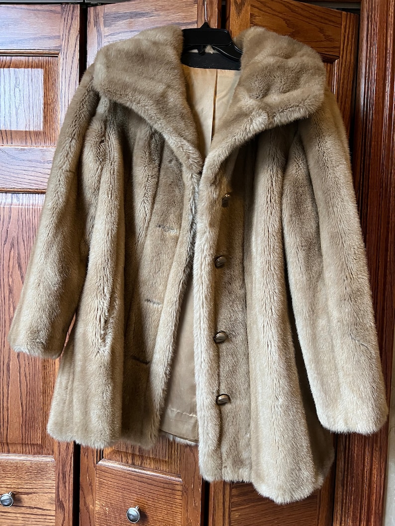 Vintage Faux Fur Coat. Grandella II Fairmoore. - Etsy