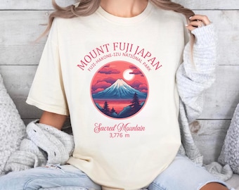 Comfort Colors Mount Fuji TShirt, Vintage Japan Tee, Mt Fuji Shirt, Japanese Culture T-Shirt, Hike Japan Cotton Shirt, Fuji-san, Tokyo Japan