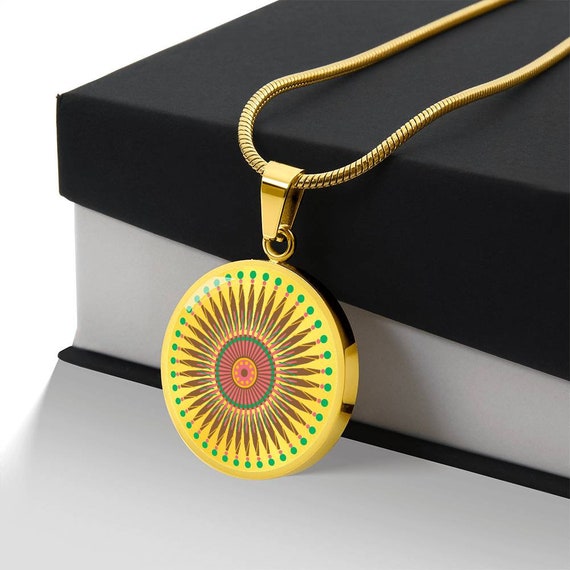 Radial Art Round Pendant Necklace: Custom Engraved Gift - Etsy 日本