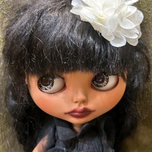 Blythe Doll Hair Beige Flower Shaped Hair Clip