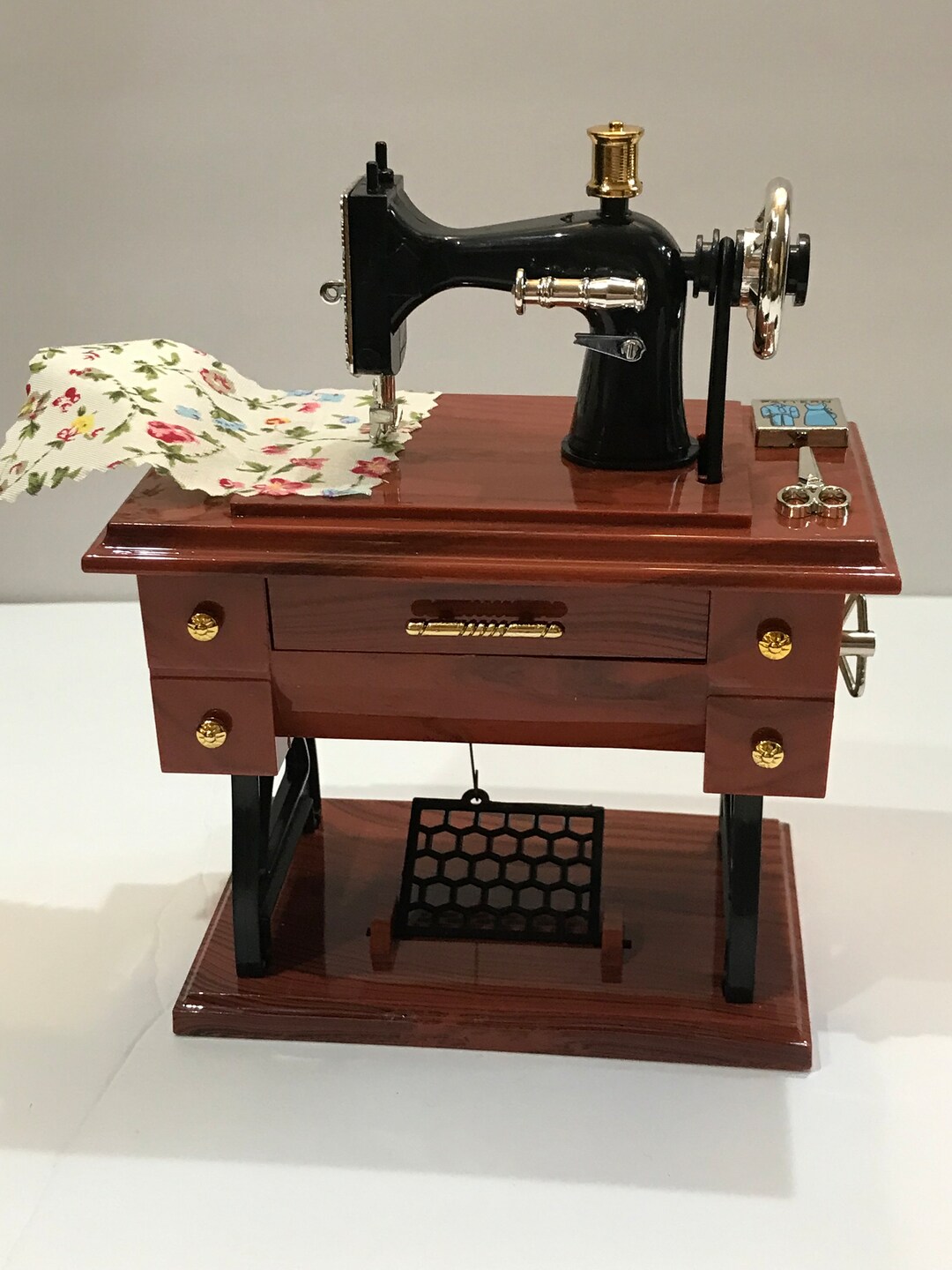 Holala Doll Sewing Machine Prop Etsy