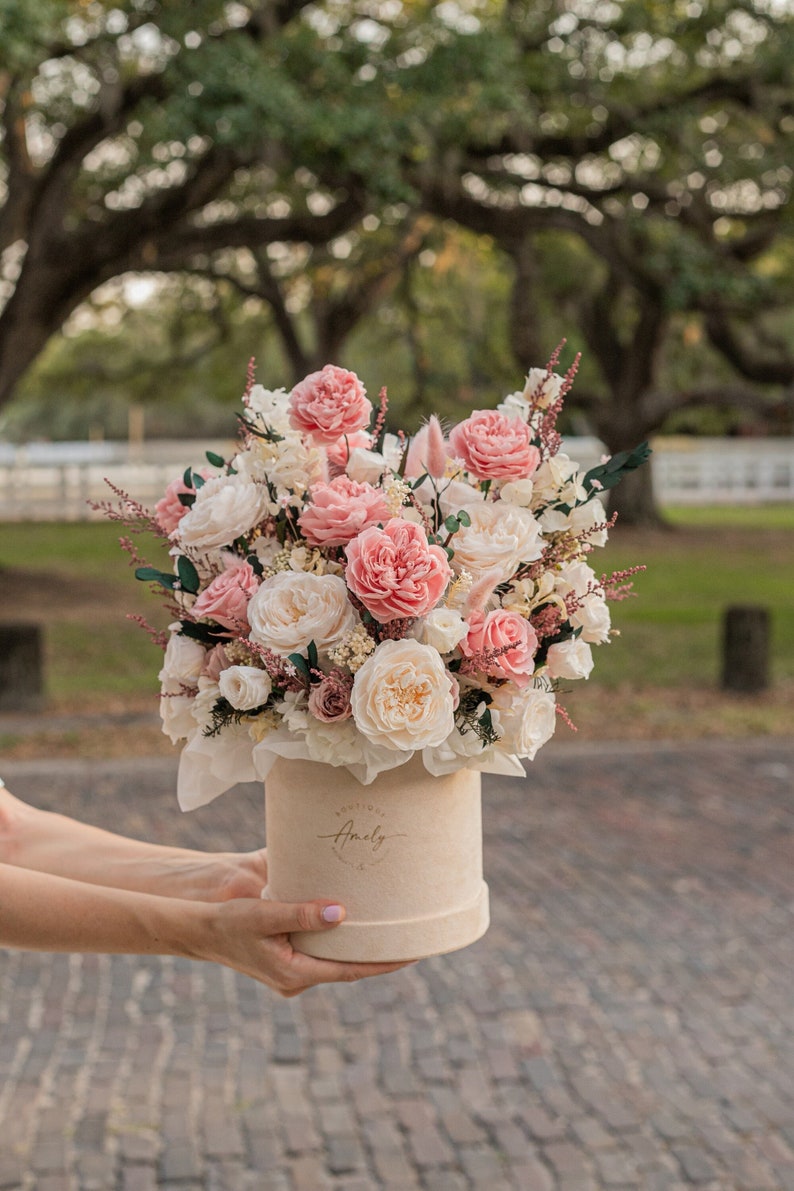 Flowers Bouquet, Preserved Flowers, Eucalyptus, Eternity roses, Preserved Rose, Roses in vase, Eternal Flower, Flowers, Mothers Day, Rose image 1