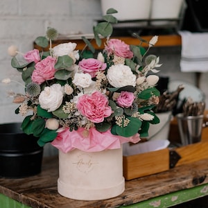 Flowers Preserved Bouquet with Rose Luxury Real Eternal Flowers Floral Arrangement Flowers Decoration Bridal Preserved Roses Pink Infinity