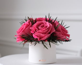 Handmade Preserved Roses in Glass Dome Long Lasting Purple Roses Re 並行輸入 Handmade Preserved Roses in a Box, Long Lasting Black Roses