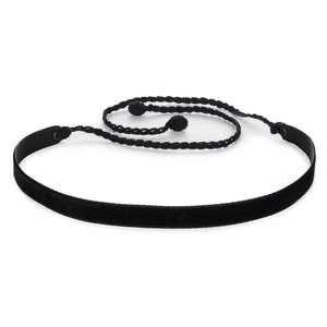 Black Velvet Grunge Choker with Crochet Closure – Handmade 90s Tumblr Jewelry