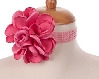 Gargantilha de tecido rosa choque feita à mão, presente atencioso para quem você ama, colar floral estiloso para mulheres
