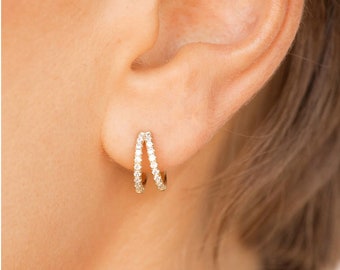 Boucles d’oreilles Double Hoop, Boucle d’oreille Double Pave, cadeau de Noël pour elle, Double cerceau en argent sterling, double cerceau argenté, petite boucle d’oreille cerceau pavée