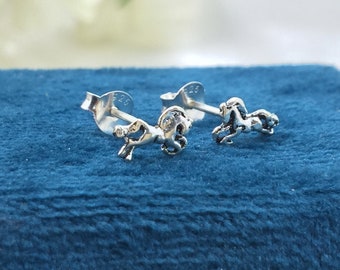 Animal Stud Earring Horse Hawaiian Vintage Horse Unicorn Earrings Cute Minimalist Handmade Gift Stud with Pushback Sterling Silver 925