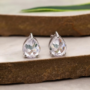 925 Sterling Silver Pear Cut CZ Teardrop Stud Earrings, Dainty Sparkly Gemstone Drops Studs, Elegant Everyday Jewelry Gift for Her