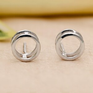 Minimalist 925 Silver Circle Stud Earrings, Modern Geometric Jewelry for Women, Dainty Everyday Studs, Handmade Gift for Her