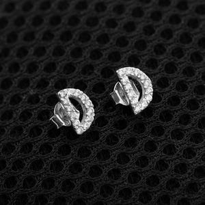Brincos de pino minimalistas com zircônia cúbica em prata esterlina 925, conjunto com letra inicial "D", para festa, presente perfeito feito à mão para ela
