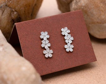 925 Sterling Silver Flower Cluster Earrings, Minimalist Daisy Studs, Everyday Jewelry