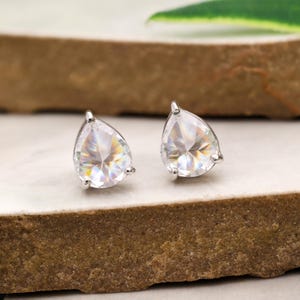 925 Sterling Silver Pear Cut CZ Teardrop Stud Earrings  Elegant, Sparkling Jewelry for Everyday or Special Occasions Earrings For Woman