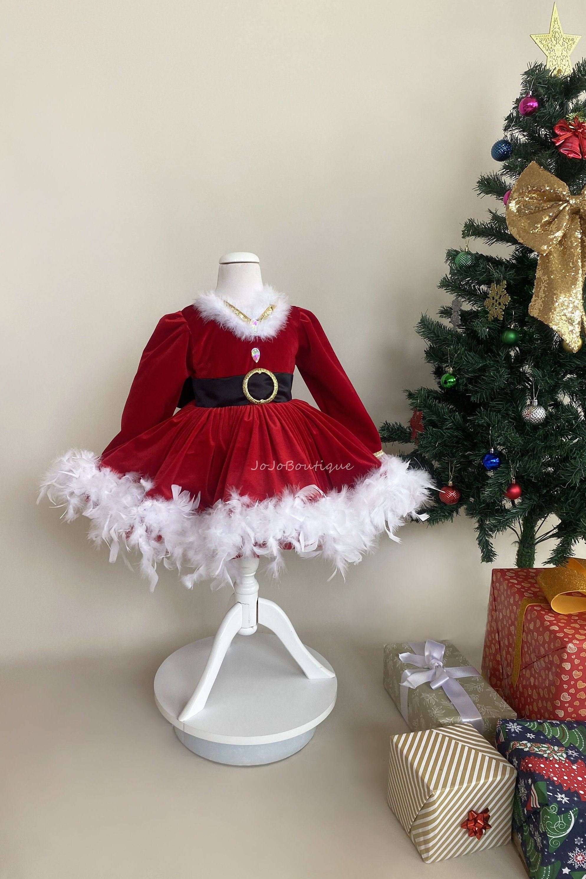 christmas dress 2020 This STUNNING Disney Holiday Dress Will Be Available Online SOON!
