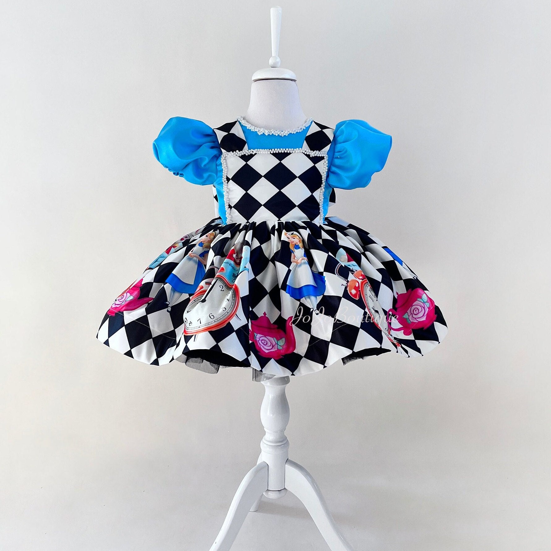 Alice Dress . Baby Girl Dress. Alice Wonderland Birthday