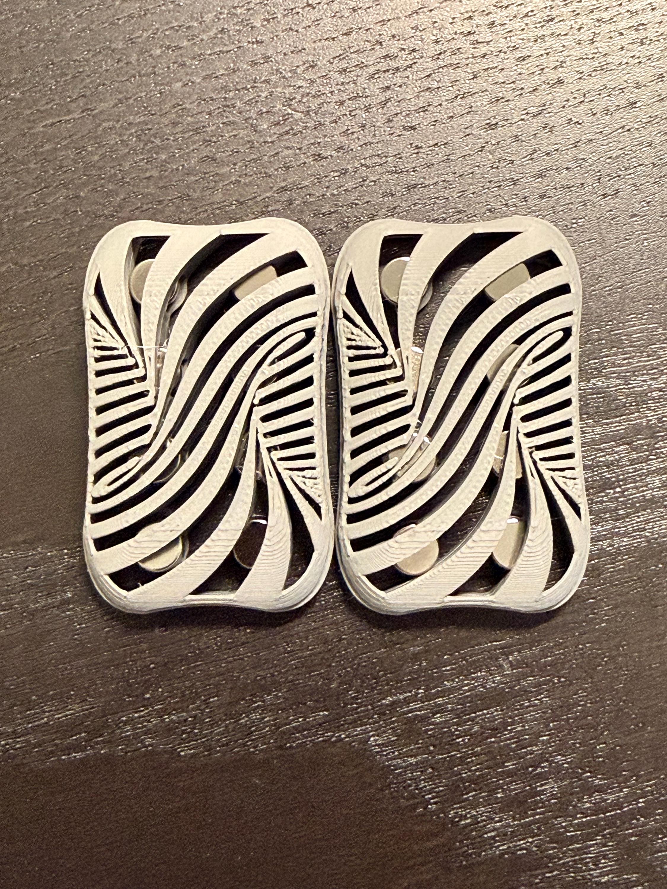 Magnus Fidgets - Etsy