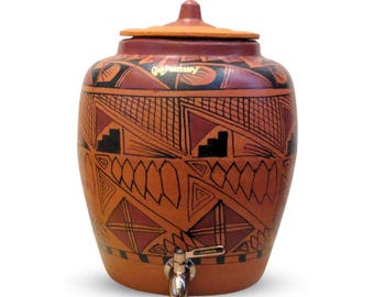 Handmade Earthen Red Clay Water Pot, Kite Design, 11 Liters