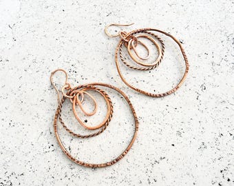 Hand-Forged Copper Nested Hoop Earrings, Textured Multi-Circle Dangles, Lightweight 70s Boho Jewelry