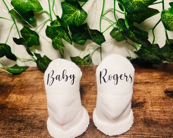 Baby socks, personalized baby socks, baby shower gift, custom baby socks, baby arrival gift, welcome baby gift, pregnancy announcement