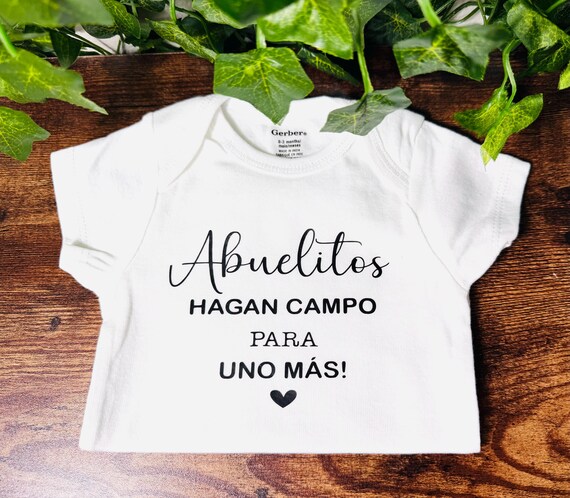 Spanish Pregnancy Announcement - Anuncio De Embarazo - Sorpresa Viene Un Bebe En Camino - Abuelitos Hagan Campo Para Uno Mas - Van A Ser Abuelitos - Pregnancy Announcement To Grandparents - Product Details