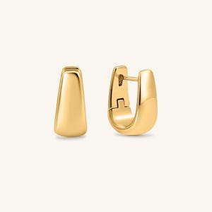 Gold Thick Huggie Earrings, Teardrop Dome Hoop Earrings, Mininmalist Bold Hoops, Gold Hoop Earrings, Thick Gold Huggies, Gift for Her