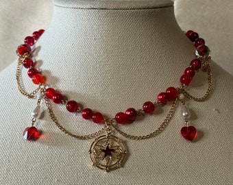 Colar estético de pérolas douradas com estrela e coração