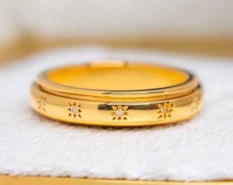 Motion Ring with Star Set Diamonds - Kinetic Movement Engagement Ring, Captivating & Romantic Proposal Gift
