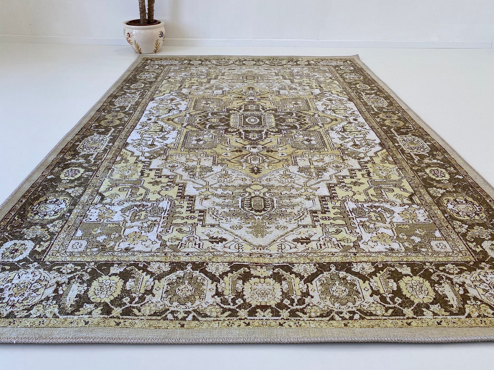 Large Green Rug Persian Rug Heriz Rug Washable Rug 5x7 Etsy